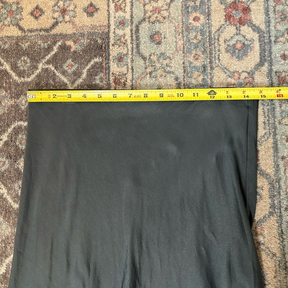 Rails Anya Forest Green Satin Midi Skirt - Picture 7 of 8